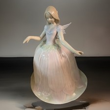 Prinzessin Porzellan Figur