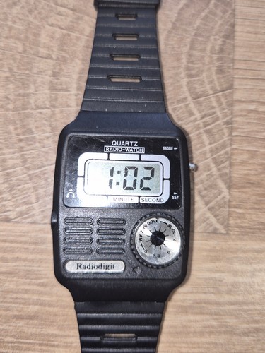 Vintage radiodigit radio - vintage,