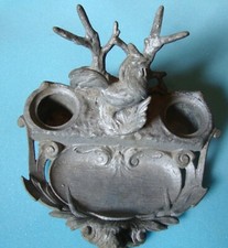 ANTIKE TINTE IN REGEL MIT