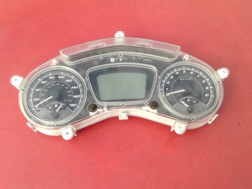 Piaggio mp3 300 hpe - hpe, sportuhren