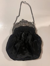 Antike schwarze Abendtasche