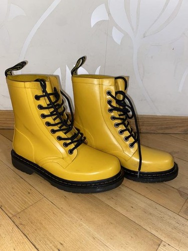 Women martens boots yellow - martens,