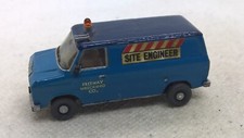 Herpa GMC Vandura 1977 Umbau auf Basis Ford Transit Kasten blau Site Engin. (23)