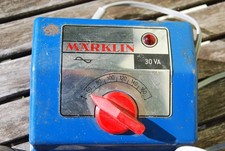 Märklin Trafo 30 VA, 1970er Jahre, evtl. defekt oder auch nicht + Kleinteile