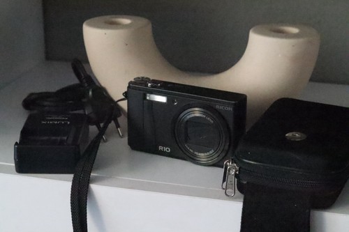 Ricoh r10 digitalkamera - ricoh,
