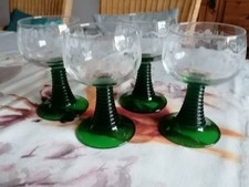 4 Weingläser, Römer Weinlaubdekor grüner Fuß, 0,2l geeicht, Luminarc Frankreich 