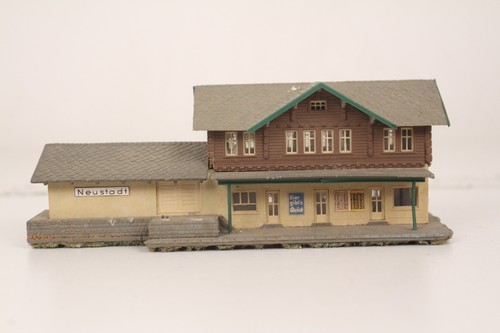 Pola bahnhof niklaus 650 - niklaus,