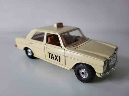 Corgi mercedes benz - corgi, 240d