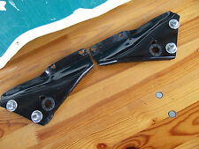 Honda Rebell 125 beide Fußrasten- und Auspufftopfhalter