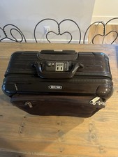 Rimowa Salsa Deluxe trolley