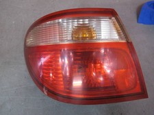 Nissan Almera N16 2002 Hinten