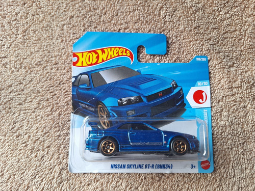 Hot wheels nissan skyline r - skyline, gt-r