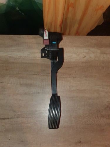 Opel corsa gaspedal - opel,