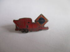 pin signet Abzeichen Anstecker sign logo Baumaschine Johli Werbung