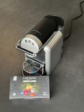 B-Ware Nespresso ZN100 Zenius silber + Café Royal Variety Box mit 40 Pads