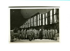 Zigarettenbild von 1931 "Zeppelin-Weltfahrten" Nr. 13 / Club, Liga, Sanct Georg