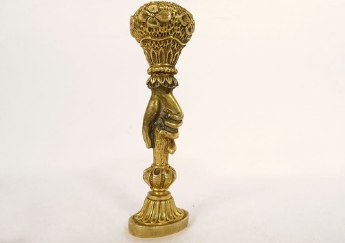 Siegel bronze golden hand ring - hand,