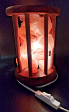 Bärbel Drexel Salzkristall - Lampe / ca. 2kg / Holzgestell mit Natursalz-Steinen