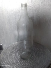Leere Glasflaschen