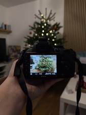 Nikon Kamera Mit Zwei