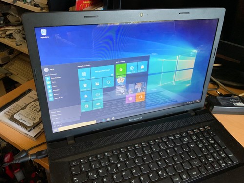 Laptop lenovo g700 mit windows - laptop,