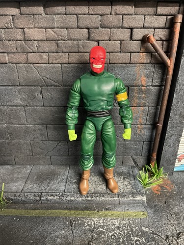Marvel legends red skull - red,