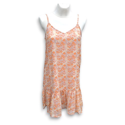 Only kleid gefüttert mit - -,