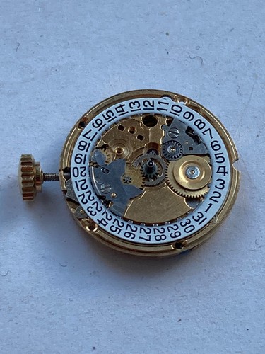 Omega uhrwerk 1380 - 1380, quarz