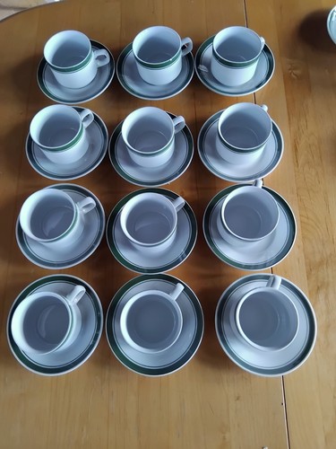 12tassen und - und, 12