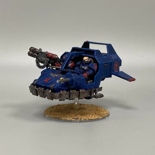 Crimson fists landspeeder - fists,