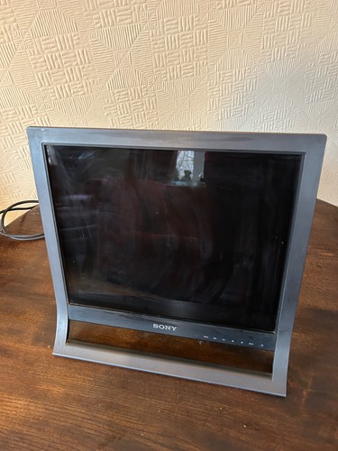 Sony sdm hs75p tft - sdm-hs75p, 17"tft