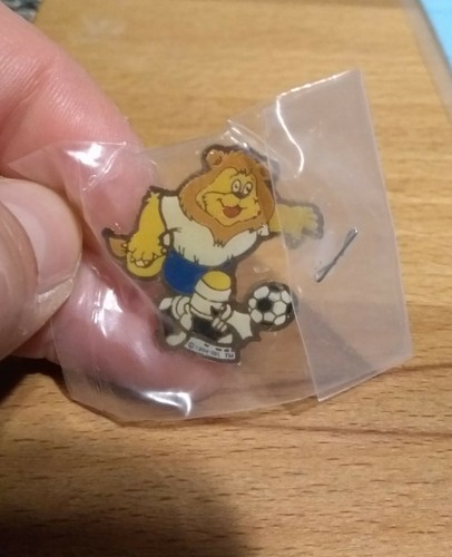 Metall pin em1996 england - em1996,