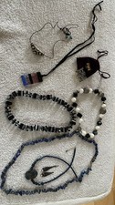 Diverser Modeschmuck, z.B. Lapislazuli , Muranoglasanhänger, Tibetkette,