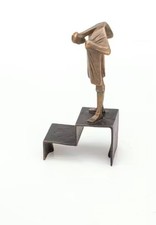 Sein Herz Suchend Bronze