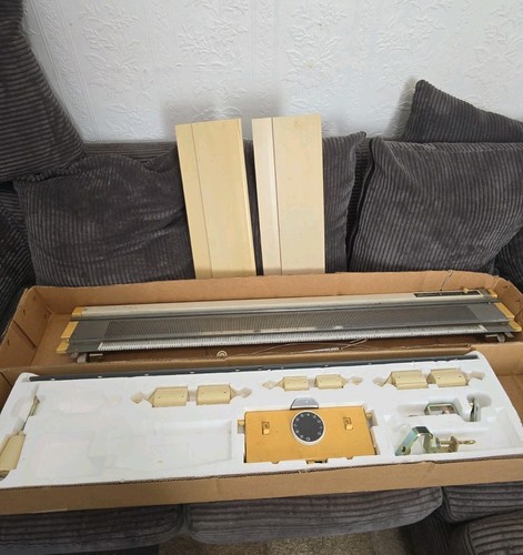 Empisal knitmaster srp 60n - knitmaster, srp-60n