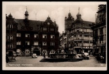 DARMSTADT * Marktplatz m. Dreirad-Pritschenwagen Oldtimer * sw Foto-AK gel. 1942