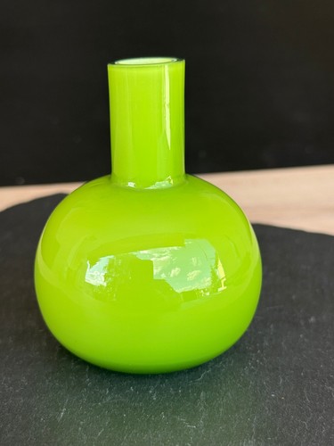Vintage opalglas vase gruen - vintage,