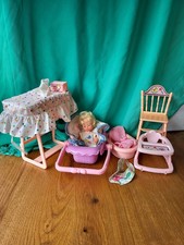 Puppenmöbel und Baby von M&C