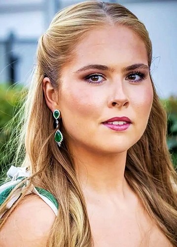Fotos prinzessin amalia von - fotos,