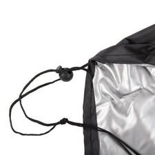 Schwarze ovale Abdeckungen aus