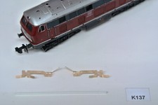 K137, Kontakte Stromabnehmer