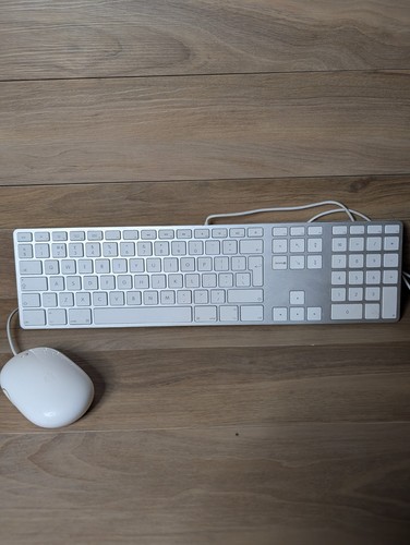 Original apple wired keyboard - apple,