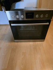 Herd Mit 1 Kombiniertem Rost, 1 Backblech, 1 RotzDer Ofen ist hydrolysiert. 65 L