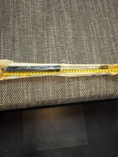 Chevrolet Camaro eine Gasfeder