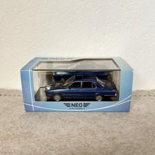 BMW M535i blau Neo 1:43 5er