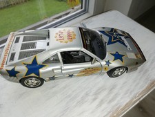 Bburago Ferrari 288 GTO 1984, Maßstab 1:18 - Jubiläumsausgabe 25 Jahre 