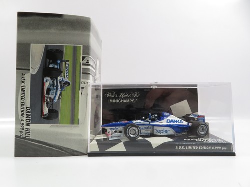 Minichamps 433970101 - 1:43,
