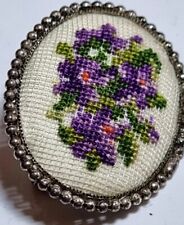 Gobelin Brosche Veilchen