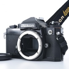 Nikon FE analoge Spiegelreflexkamera 35 mm schwarz Gehäuse getestet aus JAPAN...