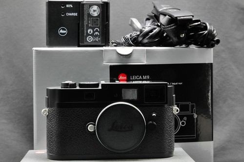 Leica black paint - black,